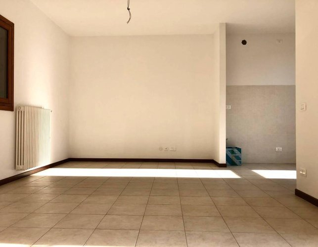 Grazioso trilocale con box e cantina, ottime condizioni! Ranica