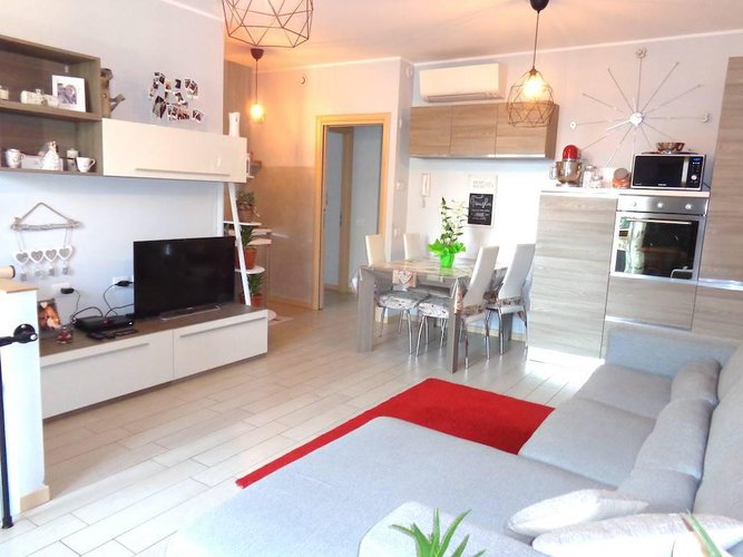 ARCENE APPARTAMENTO IN VILLA con GIARDINO CLASSE A Arcene