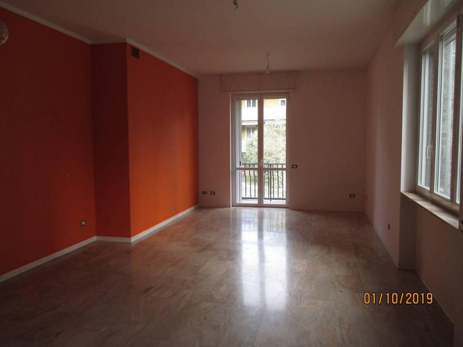 QUADRILOCALE IN VENDITA