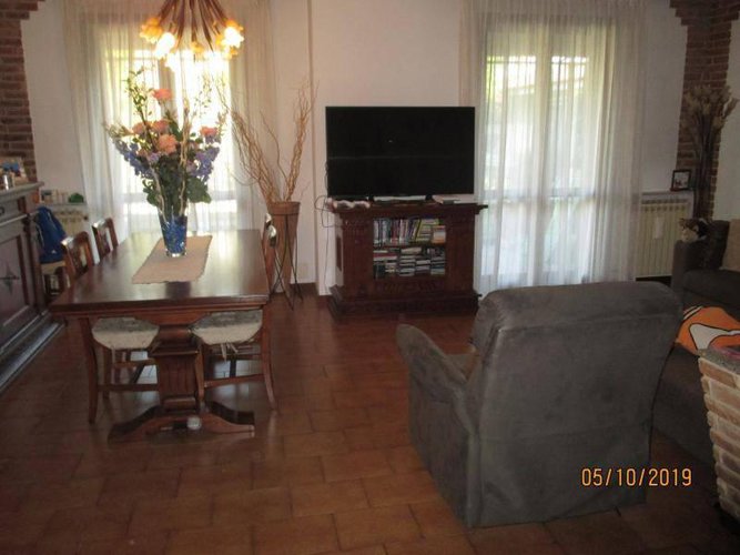 VILLETTA A SCHIERA IN VENDITA Dalmine