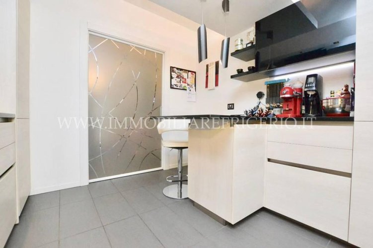 Trilocale con cantina e box ristrutturato, da vedere!! Cisano Bergamasco