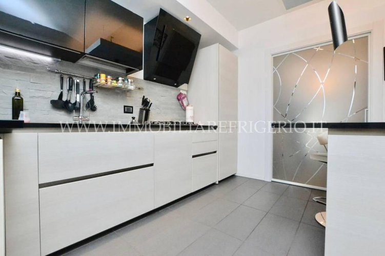 Trilocale con cantina e box ristrutturato, da vedere!! Cisano Bergamasco