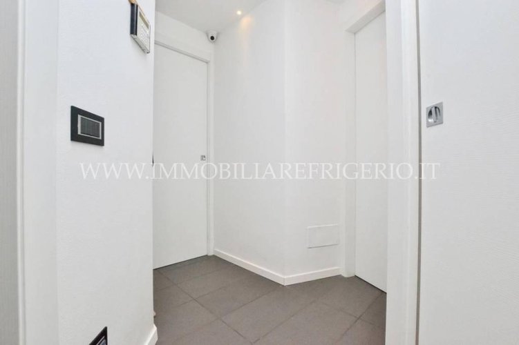 Trilocale con cantina e box ristrutturato, da vedere!! Cisano Bergamasco