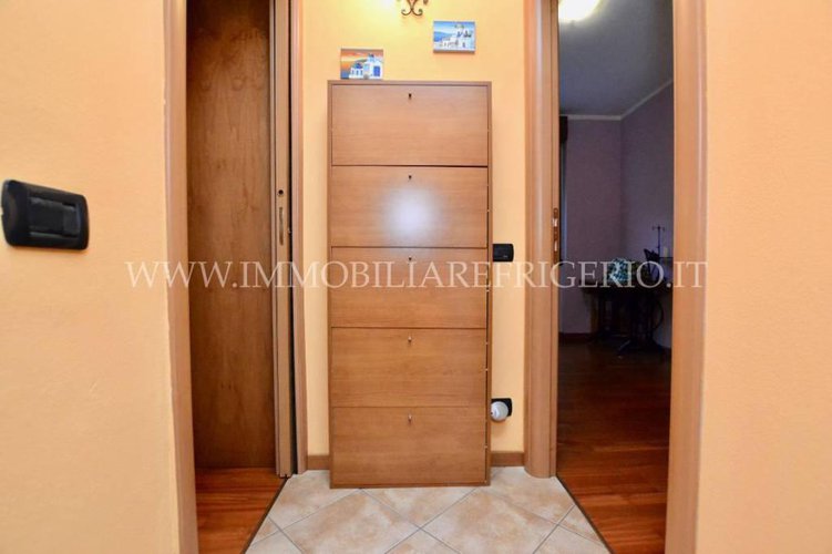 Trilocale con terrazzo panoramico e box singolo Brivio