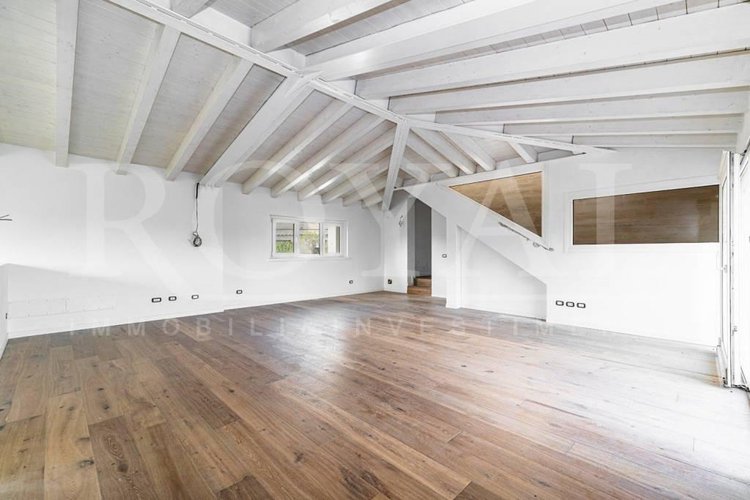 Via Mazzi - Attico con ampia terrazza/solarium con vista Bergamo