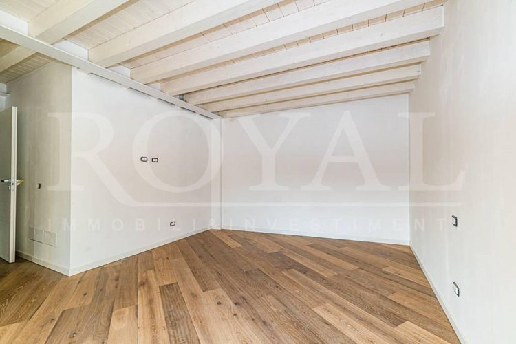 Via Mazzi - Attico con ampia terrazza/solarium con vista Bergamo