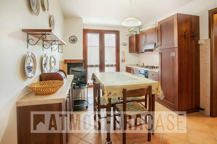 Villette a schiera in vendita a Rota d'Imagna Rota d'Imagna