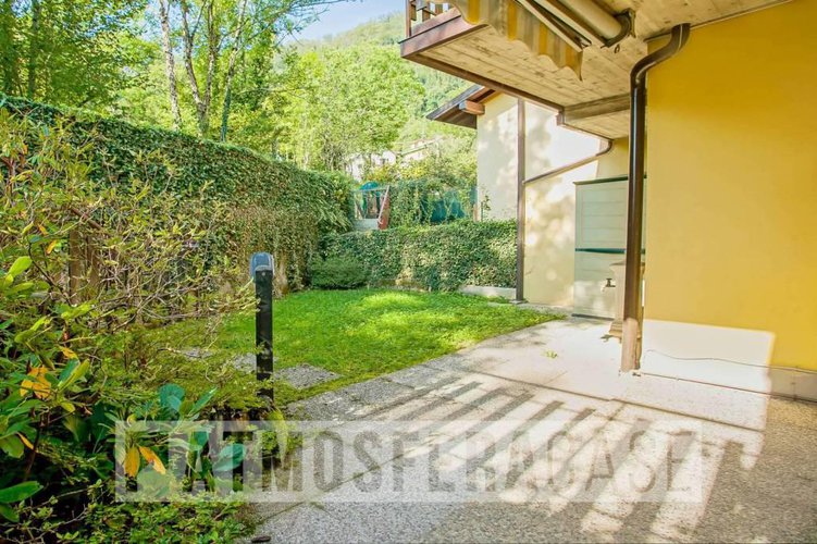 Villette a schiera in vendita a Rota d'Imagna Rota d'Imagna