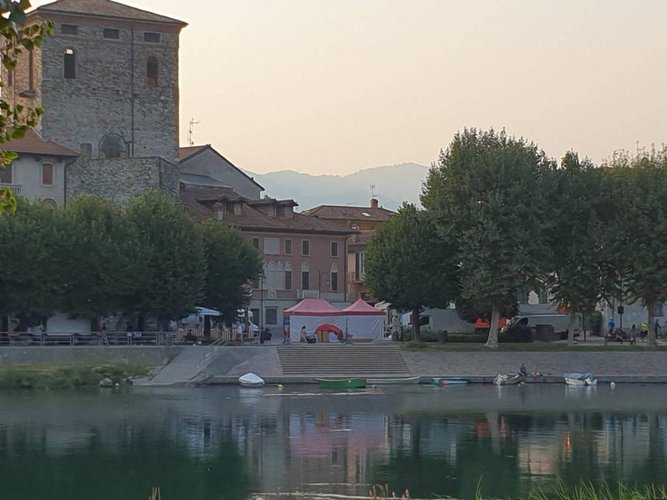 AFFACCIATO SUL FIUME ADDA