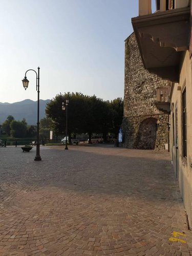 AFFACCIATO SUL FIUME ADDA Brivio