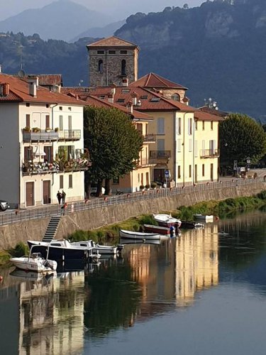 AFFACCIATO SUL FIUME ADDA Brivio