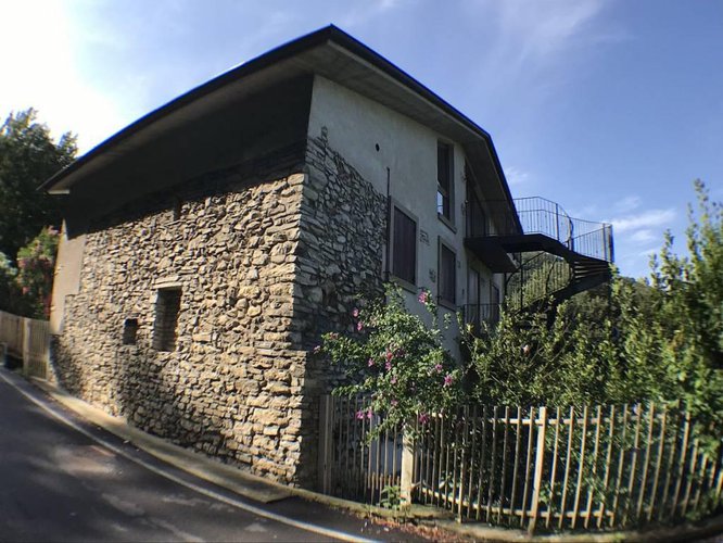 IDEALE PER COMUNITA' - CASA FAMIGLIA-ALBERGO-BED & BREKFAST. Pradalunga