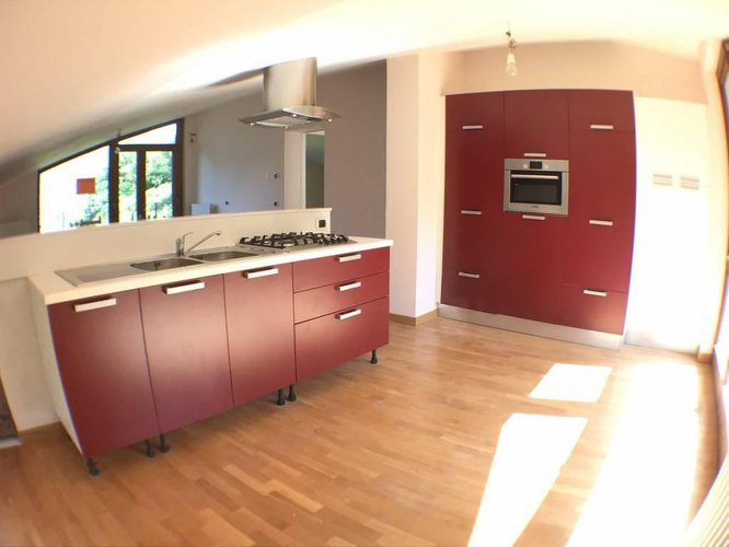 IDEALE PER COMUNITA' - CASA FAMIGLIA-ALBERGO-BED & BREKFAST. Pradalunga