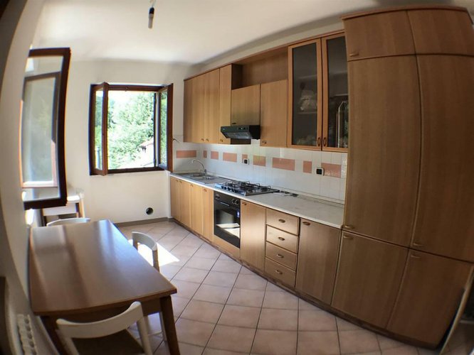 IDEALE PER COMUNITA' - CASA FAMIGLIA-ALBERGO-BED & BREKFAST. Pradalunga