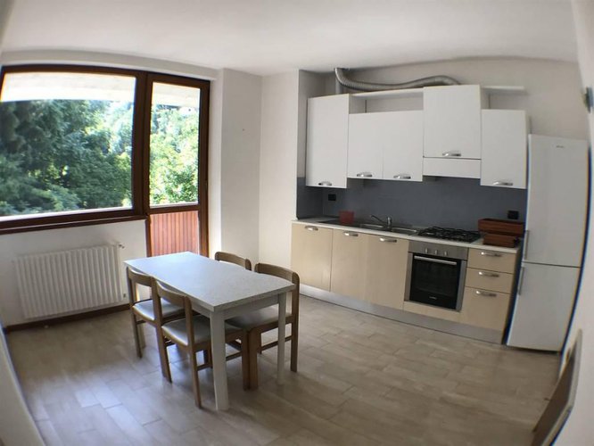 IDEALE PER COMUNITA' - CASA FAMIGLIA-ALBERGO-BED & BREKFAST. Pradalunga