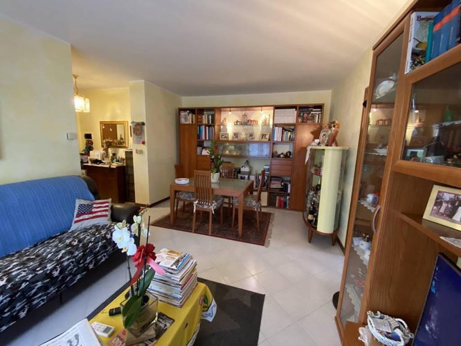 TRILOCALE DOPPI SERVIZI COMPLETO BOX BEST PRICE 134.000 €u Bergamo