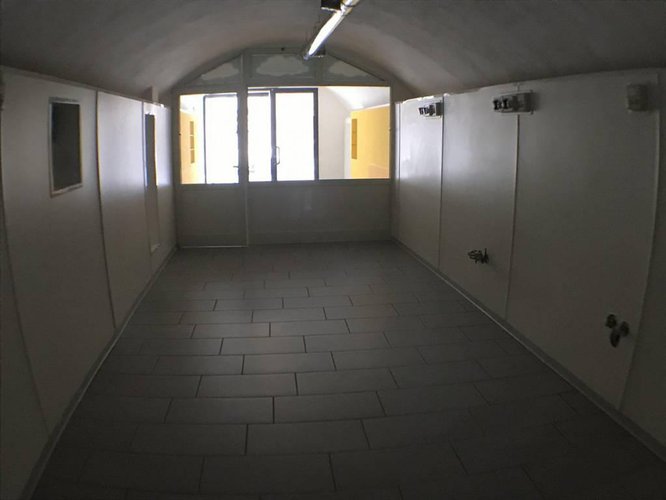 CENTRALISSIMO NEGOZIO CON CANNA FUMARIA E LABORATORIO NUOVO. Bergamo