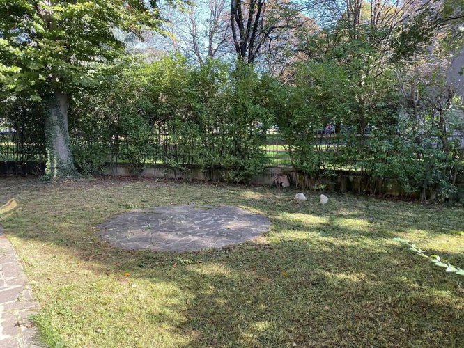 €250.000 VILLA BIFAMILIARE CON AMPIO GIARDINO PRIVATO. Bergamo
