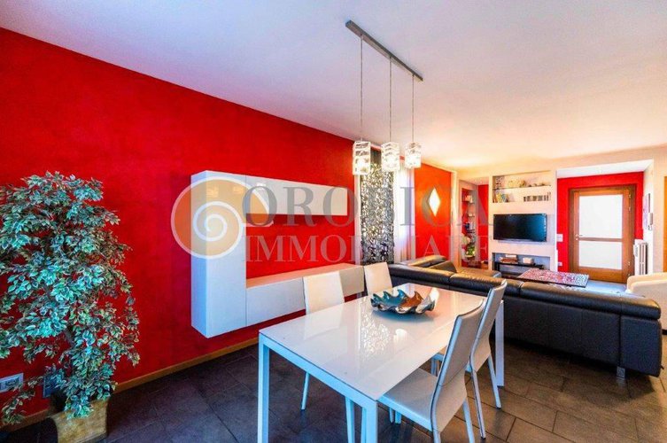 Villa a schiera di testa a Sorisole Sorisole