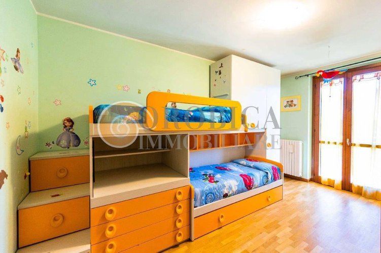 Villa a schiera di testa a Sorisole Sorisole