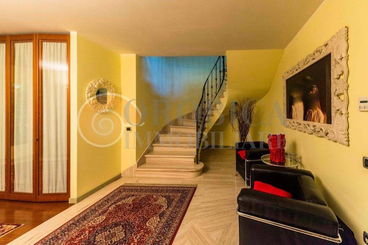 Casa indipendente a Ponte San Pietro Ponte San Pietro