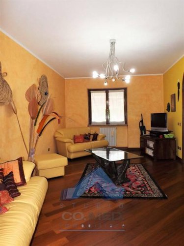 Rosciate - Villa 6 locali € 278.000 T626 Scanzorosciate