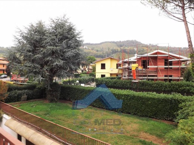 Rosciate - Villa 6 locali € 278.000 T626 Scanzorosciate