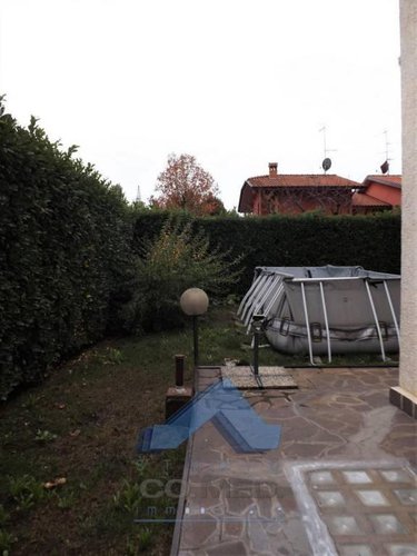 Rosciate - Villa 6 locali € 278.000 T626 Scanzorosciate