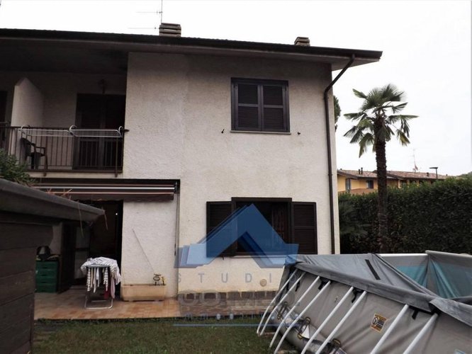 Rosciate - Villa 6 locali € 278.000 T626 Scanzorosciate