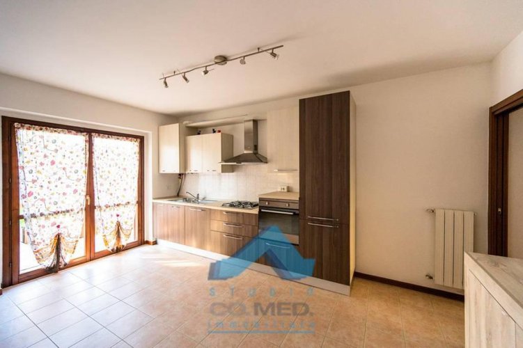 Bilocale in villa con taverna € 90.000 Bagnatica