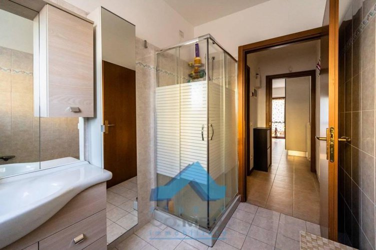 Bilocale in villa con taverna € 90.000 Bagnatica