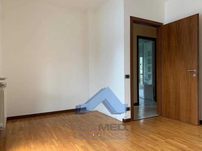 Ampio trilocale Berzo San Fermo € 89.000 T3896 Berzo San Fermo