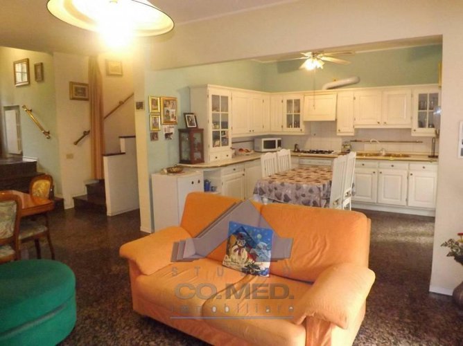 Cenate sotto Villa a schiera € 205.000 T4523 Cenate Sotto