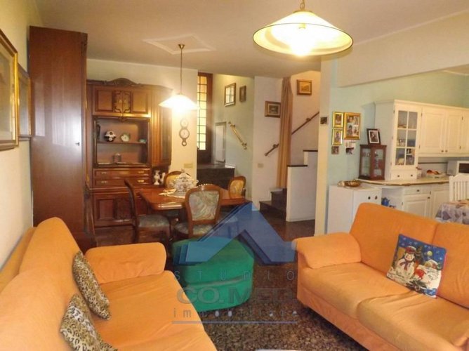 Cenate sotto Villa a schiera € 205.000 T4523 Cenate Sotto