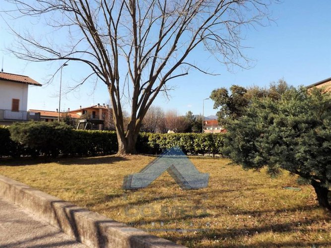 confine Scanzo - appartamento 3 locali € 175.000 T3858 Pedrengo