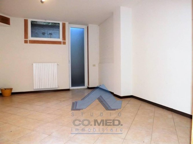 confine Scanzo - appartamento 3 locali € 175.000 T3858 Pedrengo