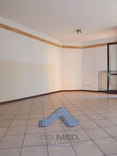 confine Scanzo - appartamento 3 locali € 175.000 T3858 Pedrengo