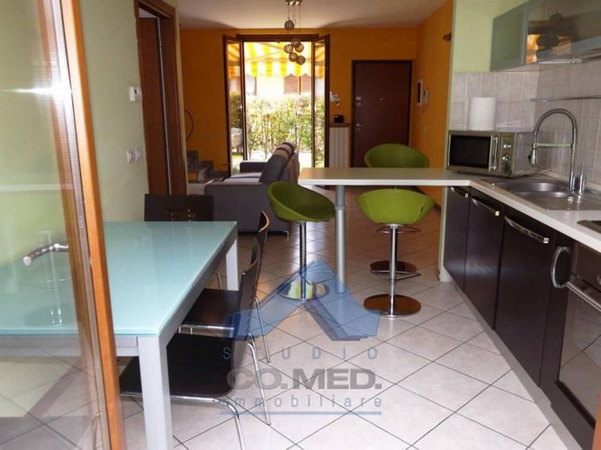 VILLA A SCHIERA Zandobbio