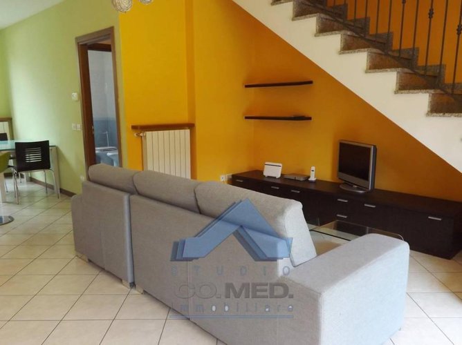 VILLA A SCHIERA Zandobbio