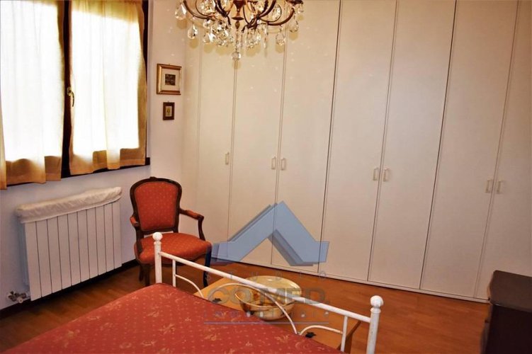 Trilocale con terrazzo € 149.000 T3930 Scanzorosciate