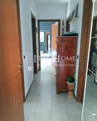 Borgo Palazzo, Vendesi Quadrilocale con doppi servizi + Box Bergamo