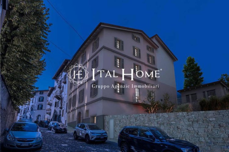 Ultimo piano in Città Alta, Nuovissimo, da vedere Bergamo