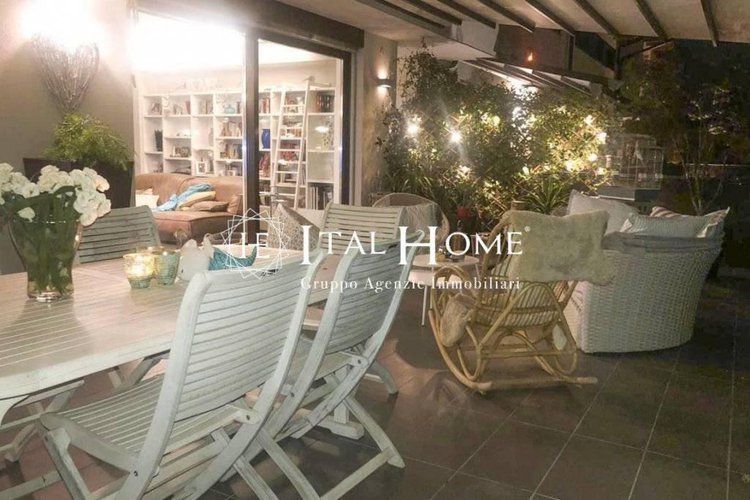 Alle porte di Bergamo Vendesi Tipo Attico, super moderno Bergamo