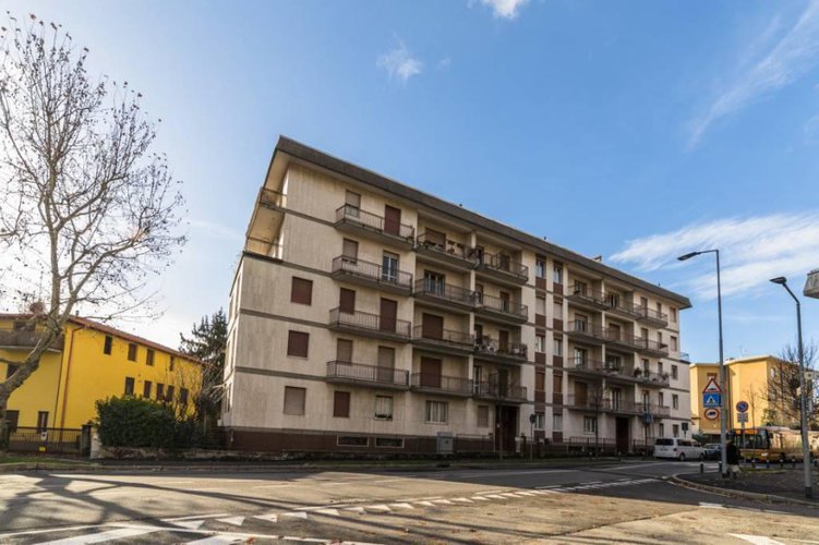 Conca Fiorita, Vendesi Grande soluzione con box incluso Bergamo