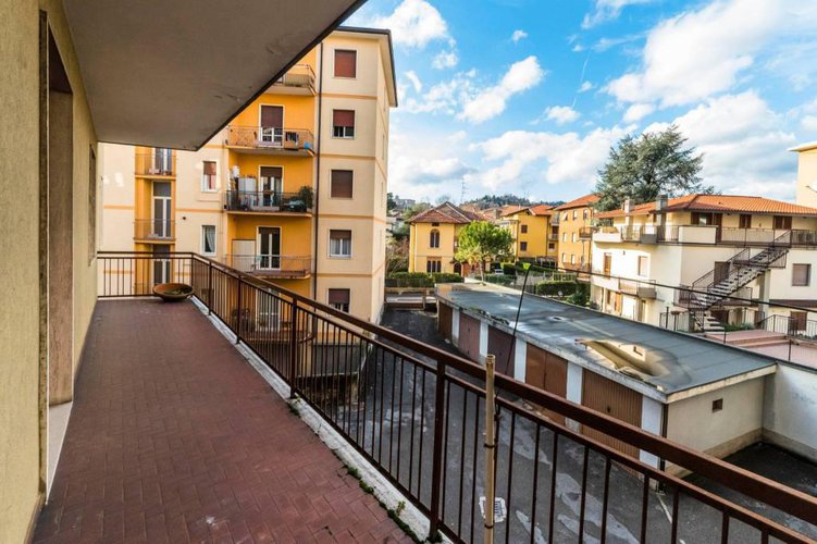 Conca Fiorita, Vendesi Grande soluzione con box incluso Bergamo