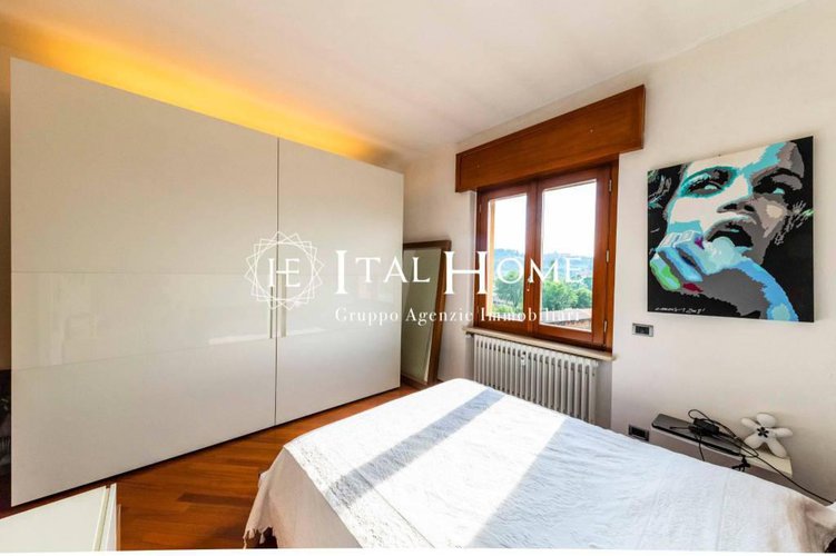 Vendesi strepitoso Attico, Quadrilocale con Box incluso Bergamo