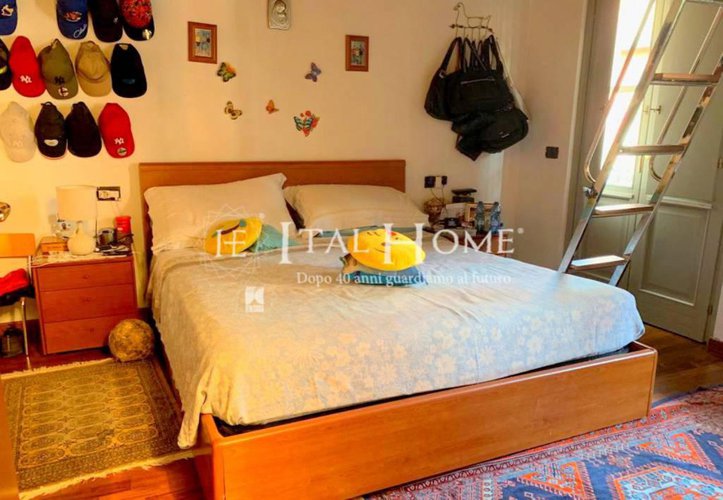 Bergamo città, Vendesi porzione di casa con giardino, box Bergamo