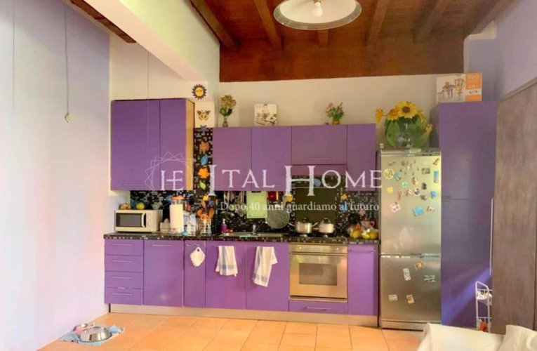 Bergamo città, Vendesi porzione di casa con giardino, box Bergamo