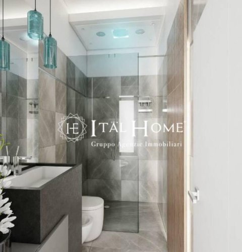 Vendesi unico piano, libero sui 4 lati, da vedere, classe A+ Bergamo