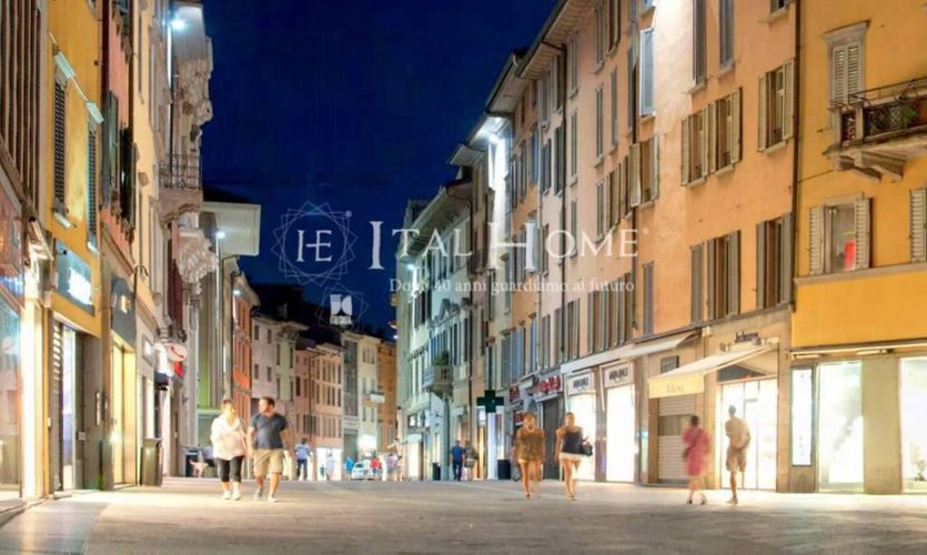 TRILOCALE + 2 BAGNI + LOGGIA, BOX INCLUSO, NOTAIO GRATIS Bergamo